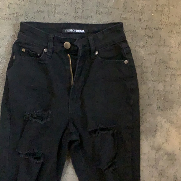 Black Fashion Nova Jean🖤 - Picture 2 of 5